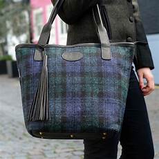 Accessory Knitwear