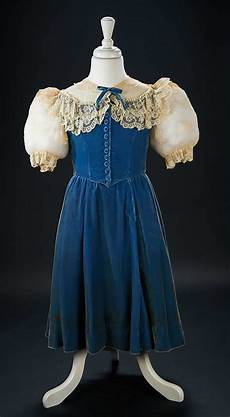 Dress Buttons