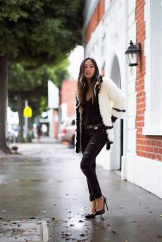 Ladies Jeans Wear