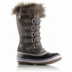 Ladies Sports Shoes