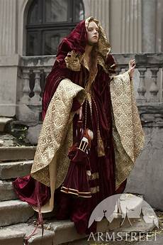 Lady Dresses