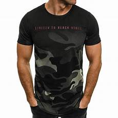 Man Short-Sleeved Shirts