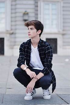 Men Sports Outfits