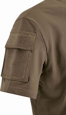Short-Sleeved Shirt