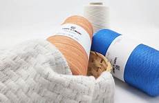 Short Synthetic Yarns