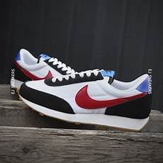 Sportsshoe