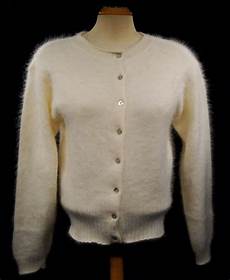 Tricot Buttons