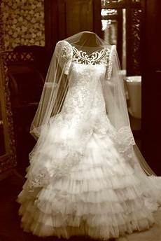 Wedding Dressing Gowns