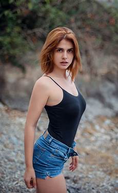 Woman Short