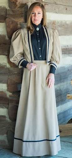 Women's Dress Clothes