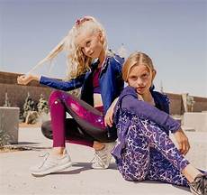 Women's Sports Wear