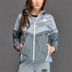 Womens Sports